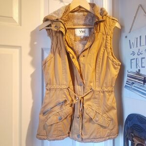 YMI Women's Camel Hooded Vest